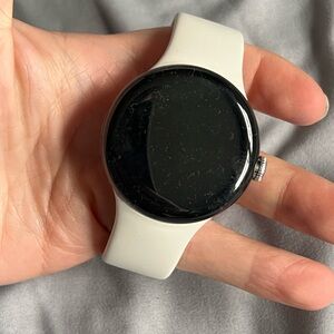 Google Pixel smartwatch 1st generation - White